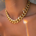 Gold electroplated thick chain necklace for women with 32cm length and 6cm width