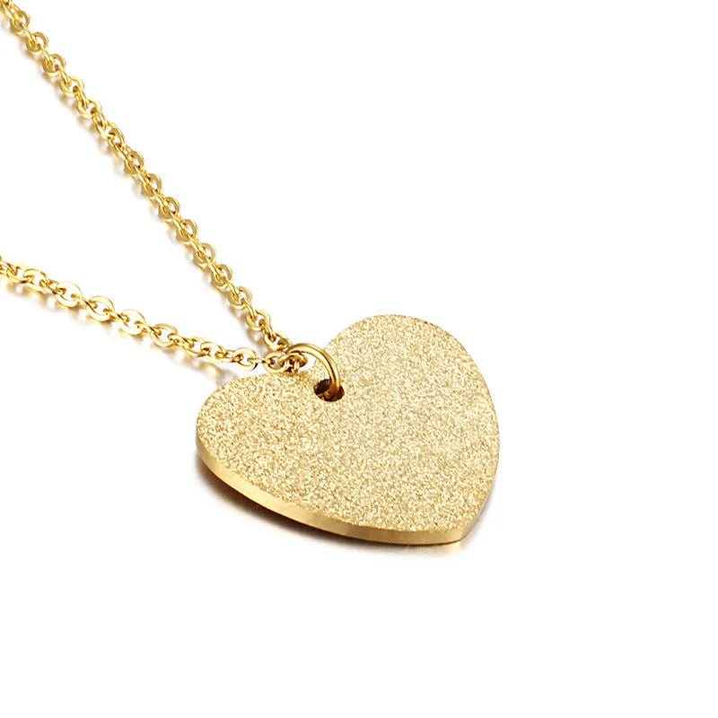 Women's geometric heart-shaped titanium steel necklace with Japan and South Korea fashion inspiration