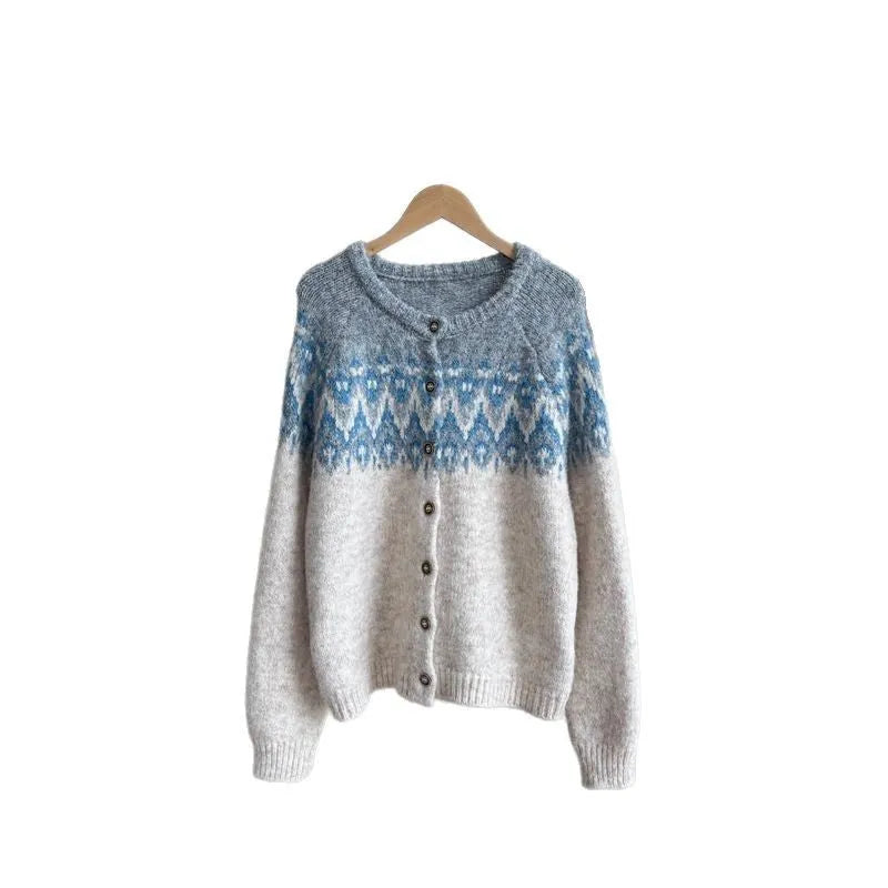 Women's thick jacquard knit sweater coat with contrasting colour design in loose fit