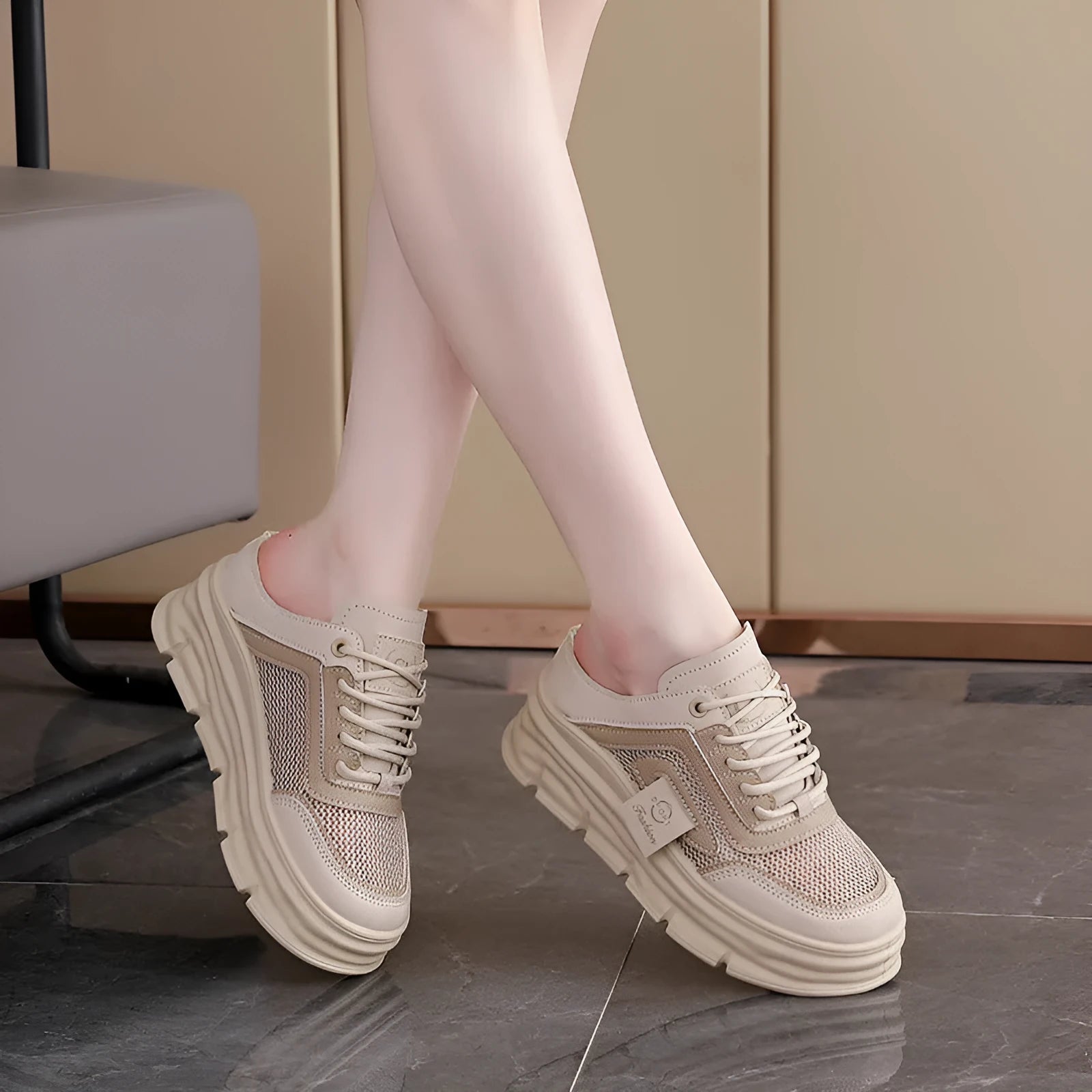 Women's mesh half slippers with height-increasing insole in black, khaki and white colours