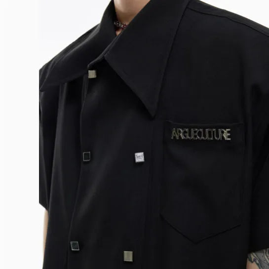 Men's loose fit casual short-sleeved summer shirt with metal buttons and splicing design