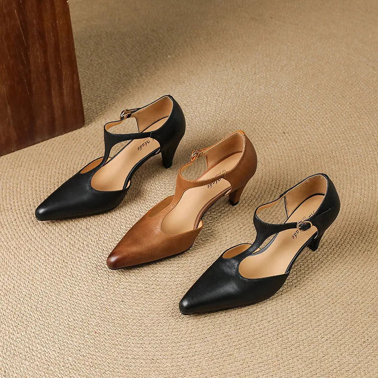 Women's brown retro T-strap closed-toe sandals with block heels and buckle fastening