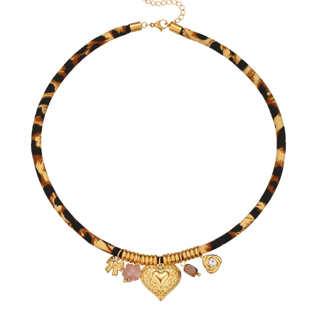 Leopard series stainless steel necklace with geometric pendant on adjustable 41-50cm chain for women