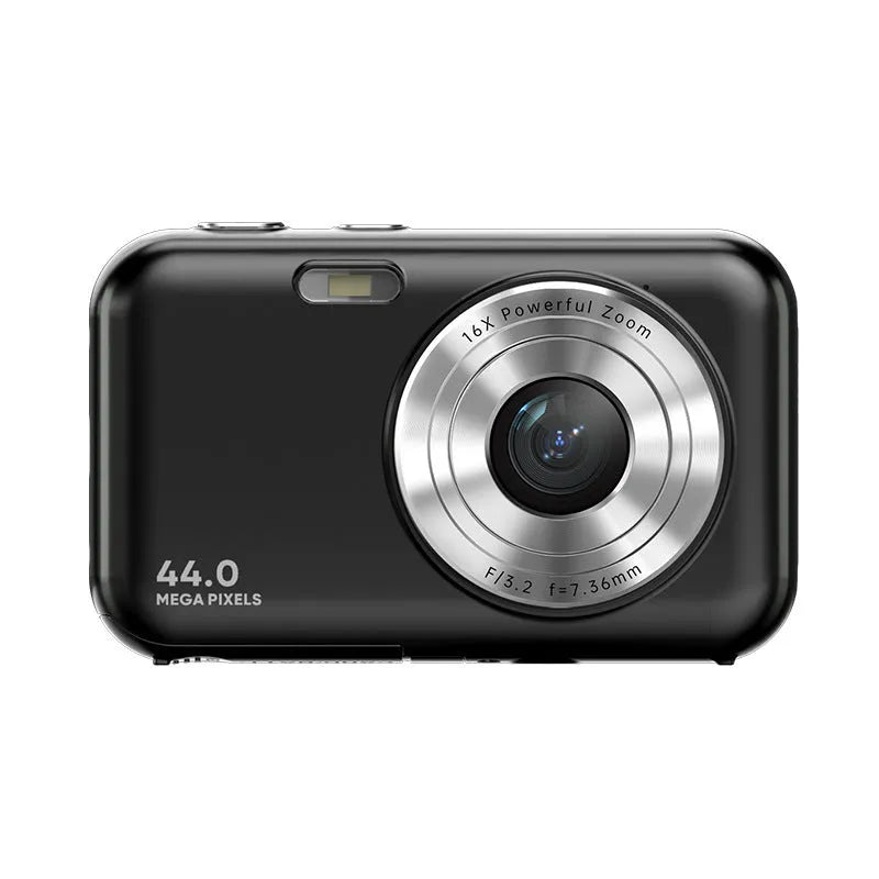 Children's digital camera with 2.4-inch screen in black, green, pink, or purple colours