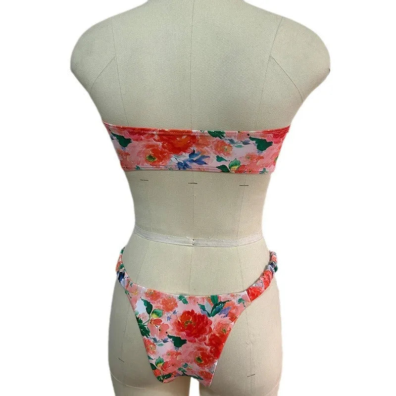Floral print tube top and lace briefs bikini set in polyester fabric for swimming