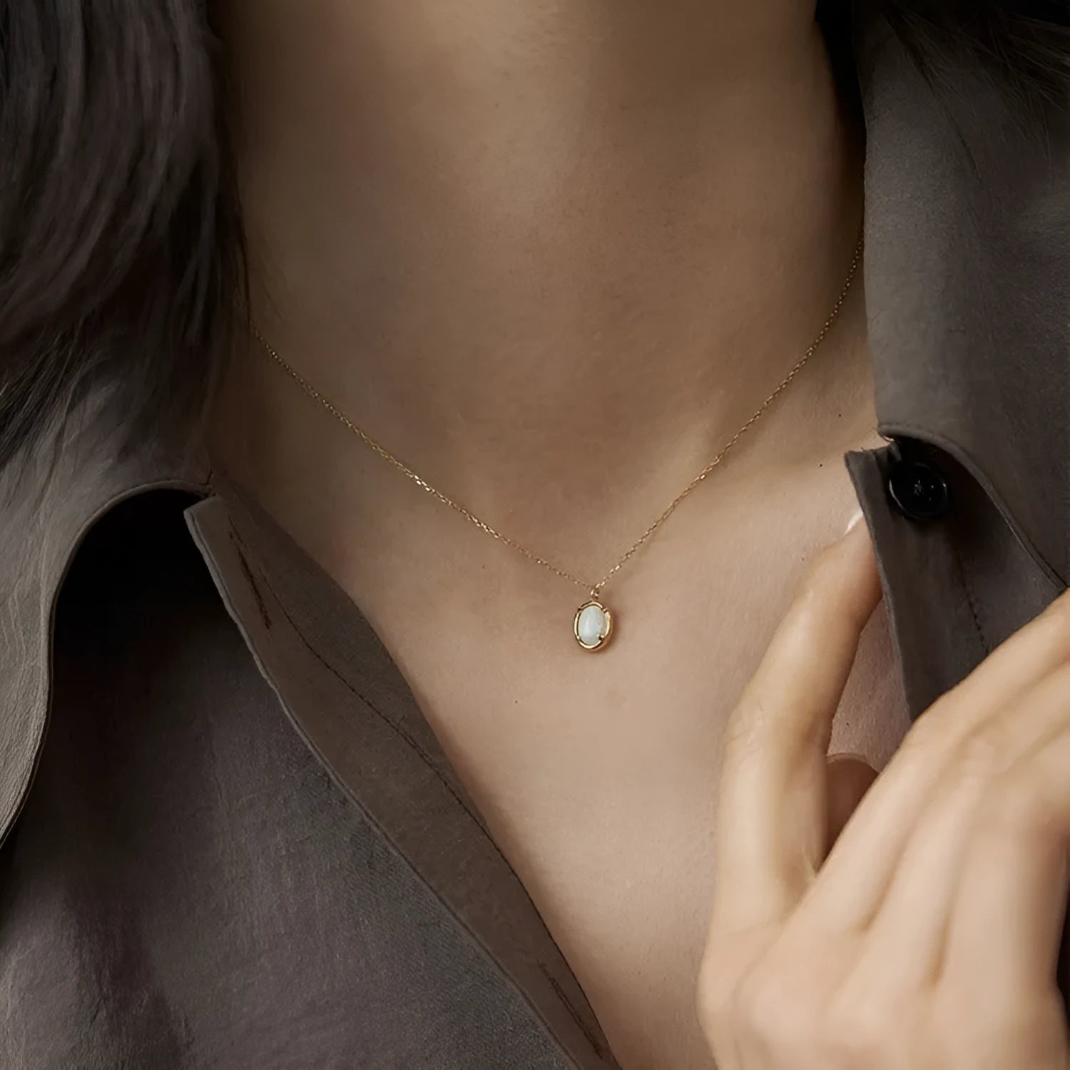 S925 silver plating geometric oval jelly opal pendant necklace with 14K gold or white gold colour options