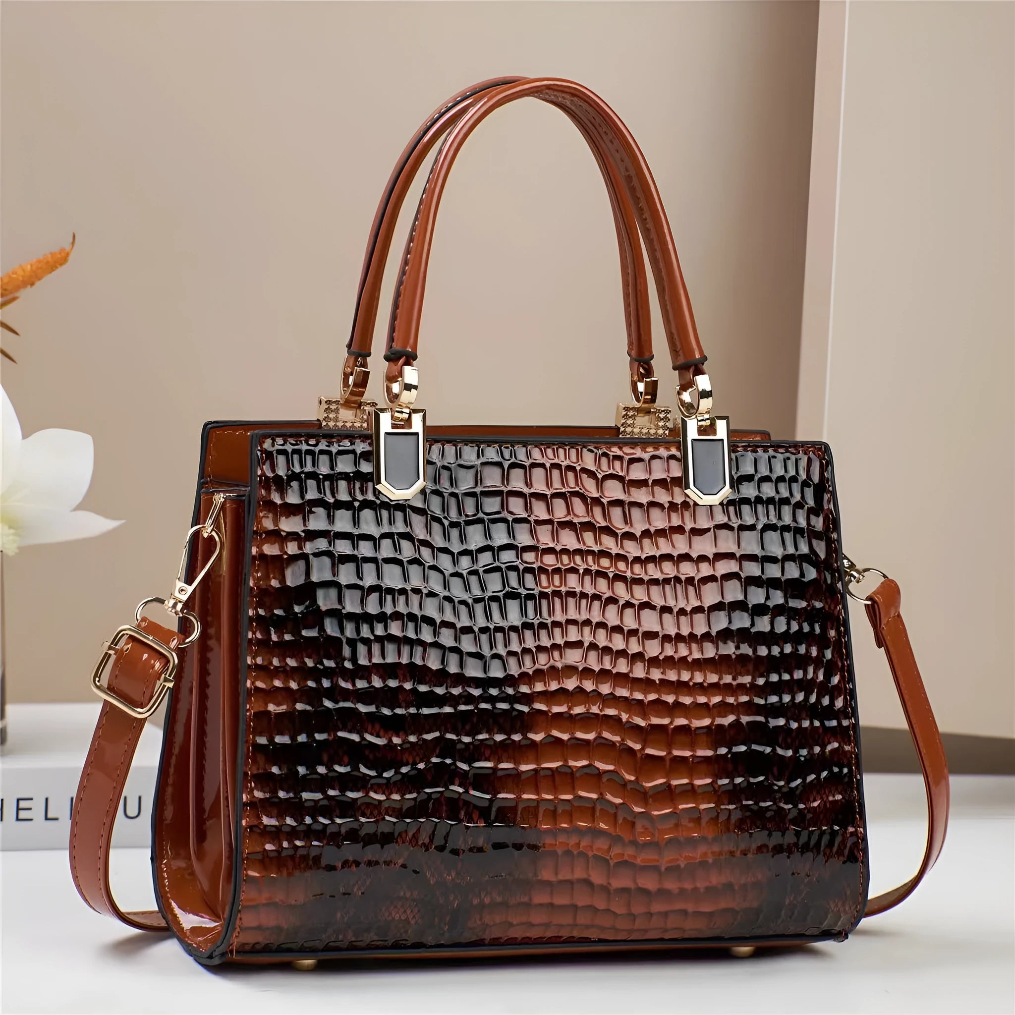 Women's large capacity one shoulder handbag in soft PU leather with internal zip compartments