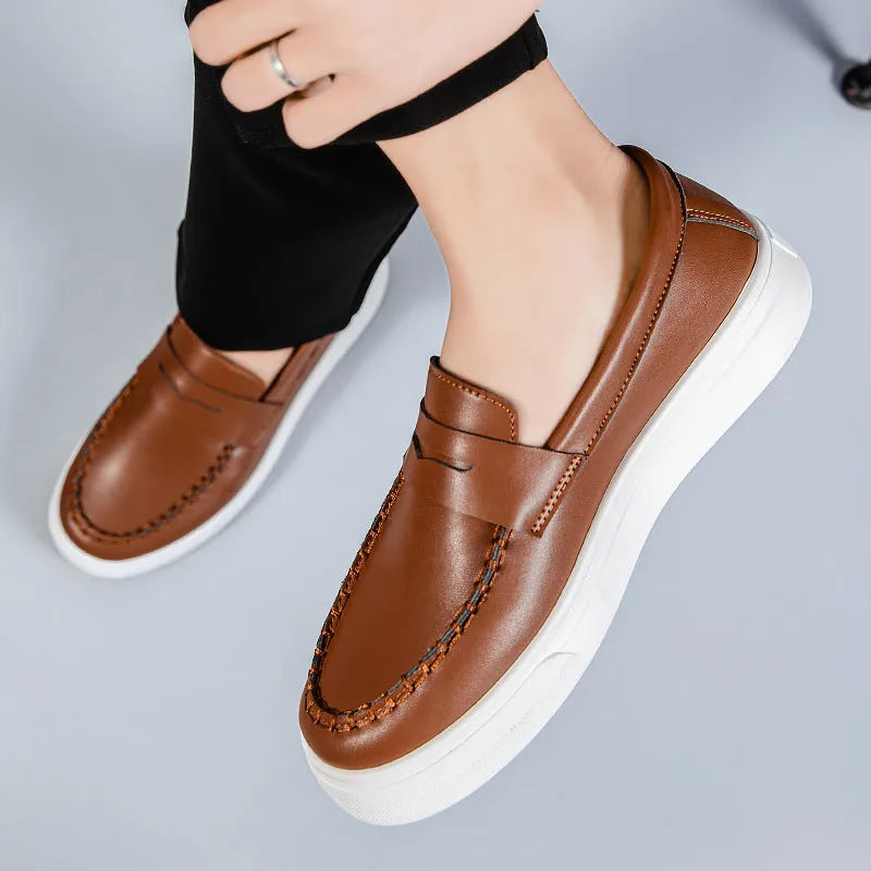 Men's round-toe casual slip-on shoes in artificial PU leather, shown in black & white, khaki, and white colour options.
