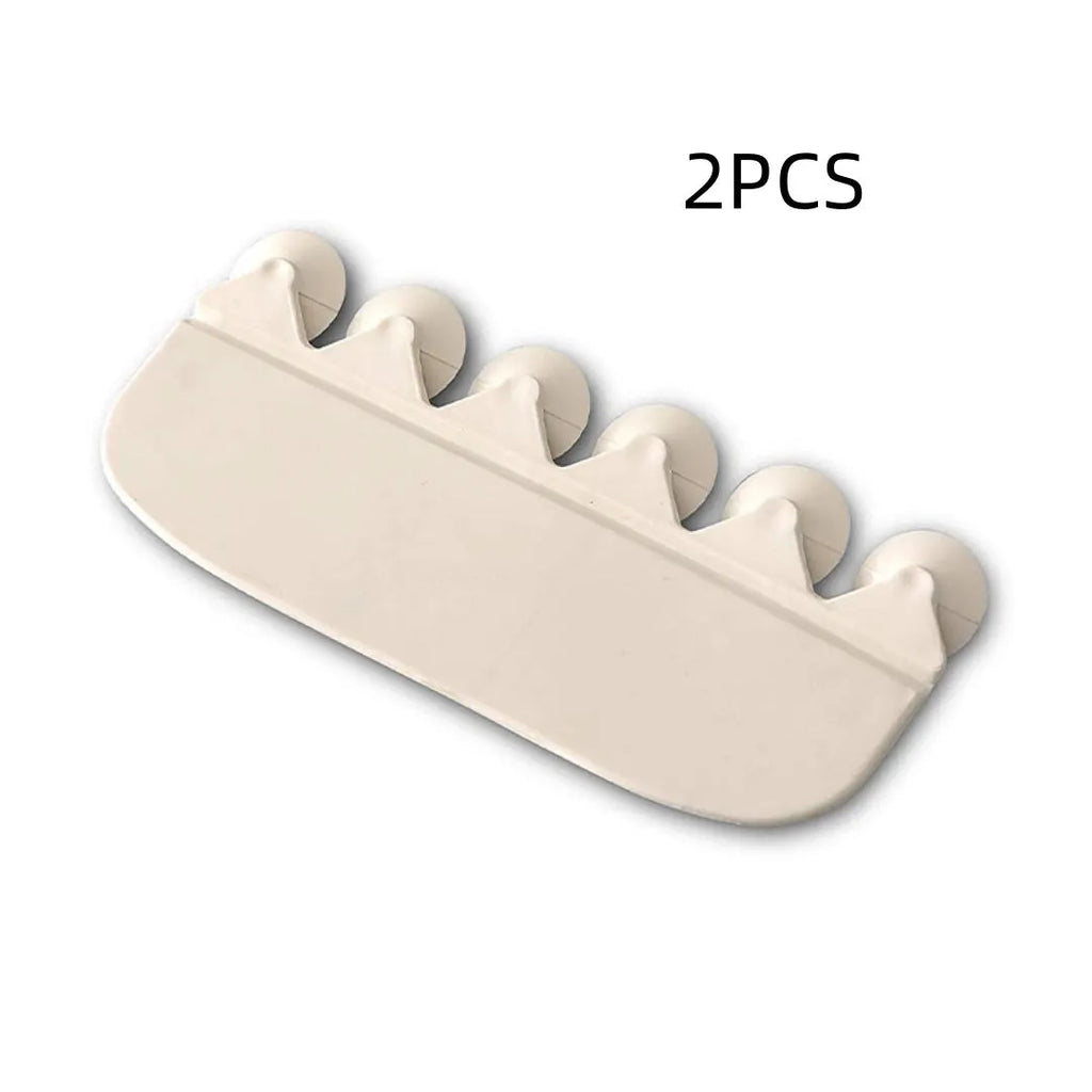 White PVC toilet urine blocking board for children's potty training to prevent splashing