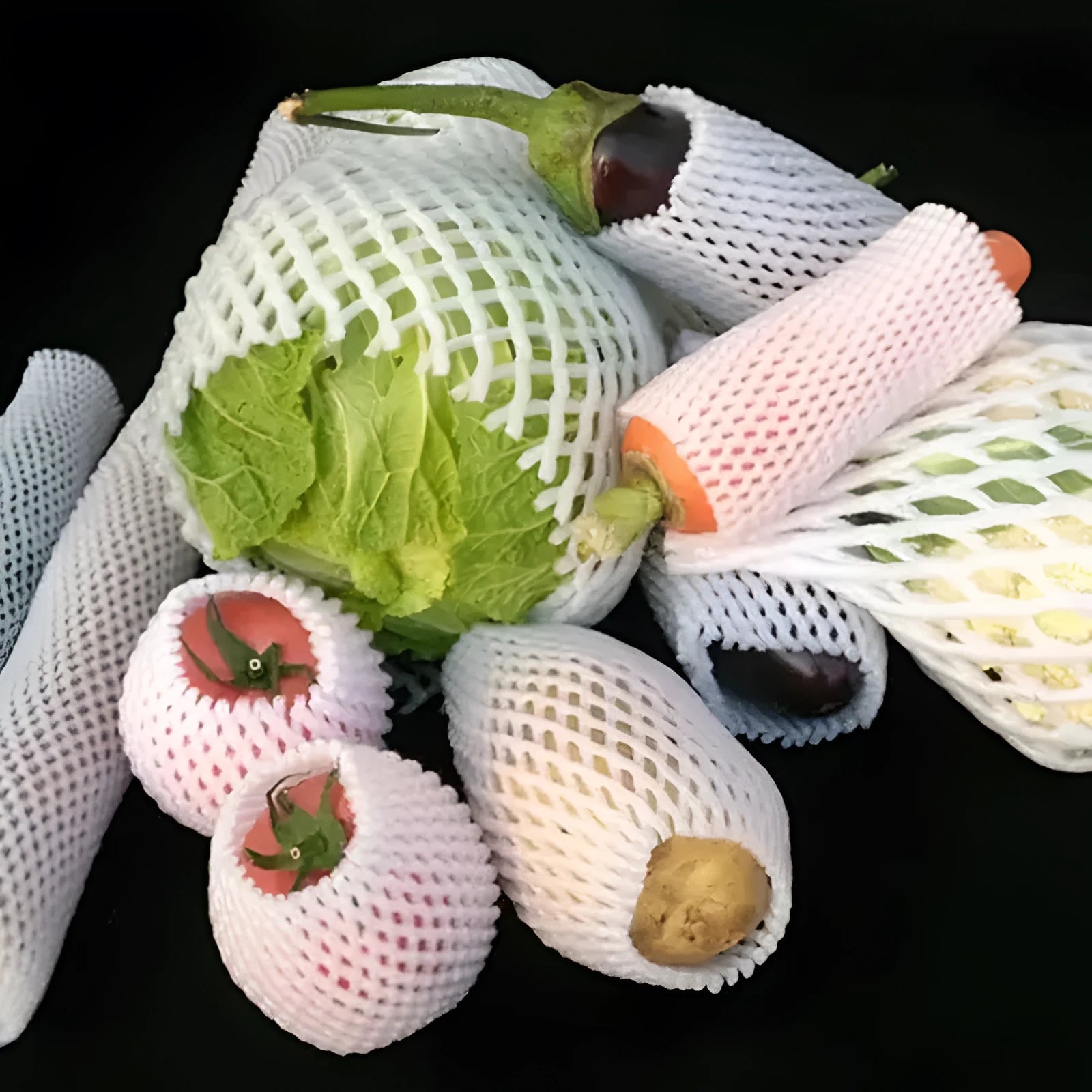 White foam fruit net protective cover with hybrid construction for shockproof fruit safeguarding
