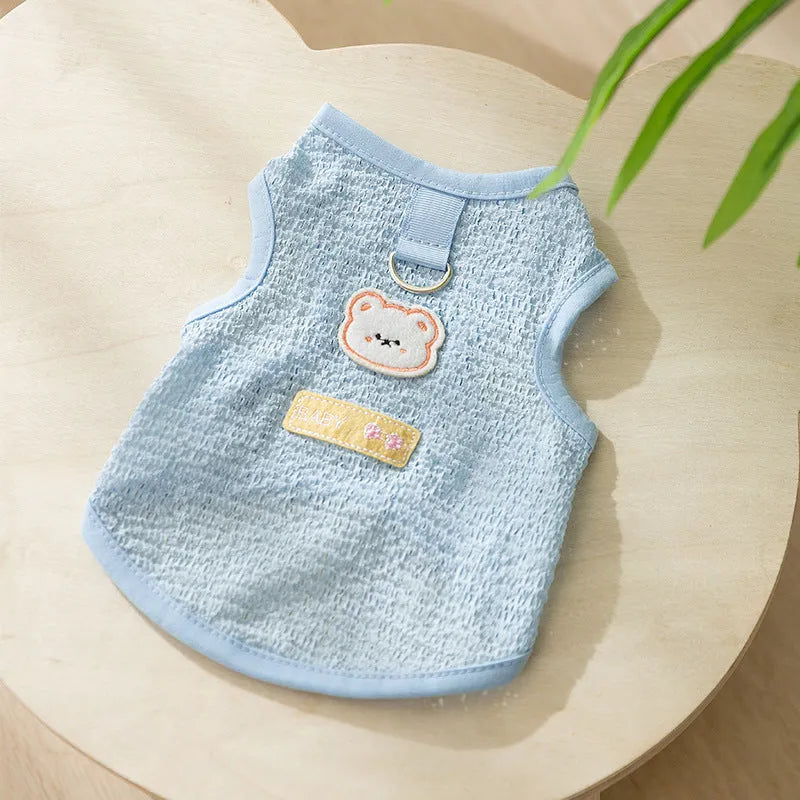 Hollowed-out breathable cat clothes with bear patch design in knitted fabric