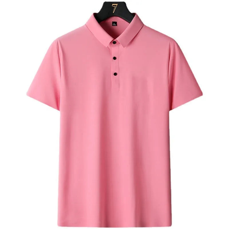 Man wearing a solid colour short sleeve non-iron business casual shirt