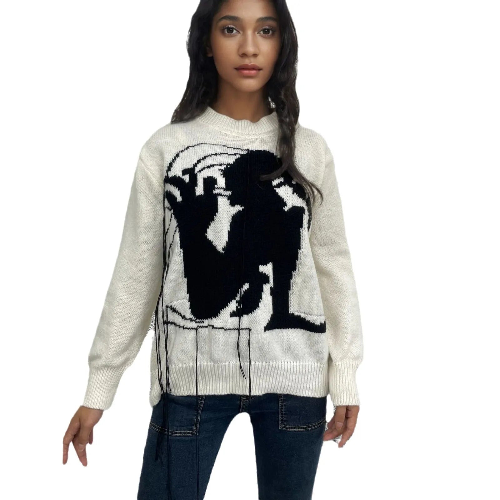 Women's loose fit alpaca wool sweater with abstract tassel design in grey colour