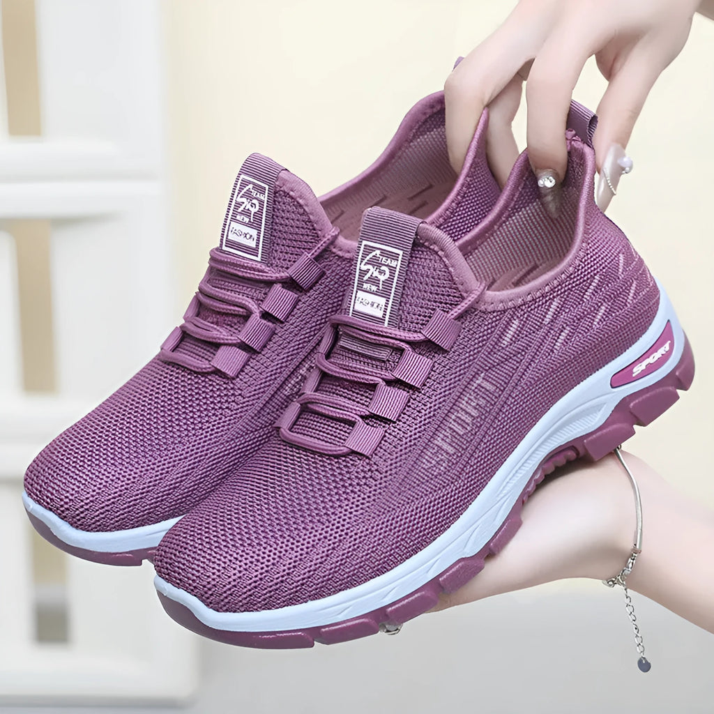 Casual low-top sneakers with soft PVC sole in multiple colour options on a white background