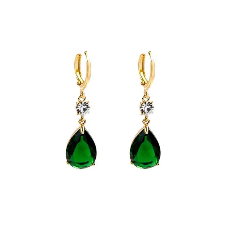 Emerald green geometric teardrop alloy earrings with contemporary drop design