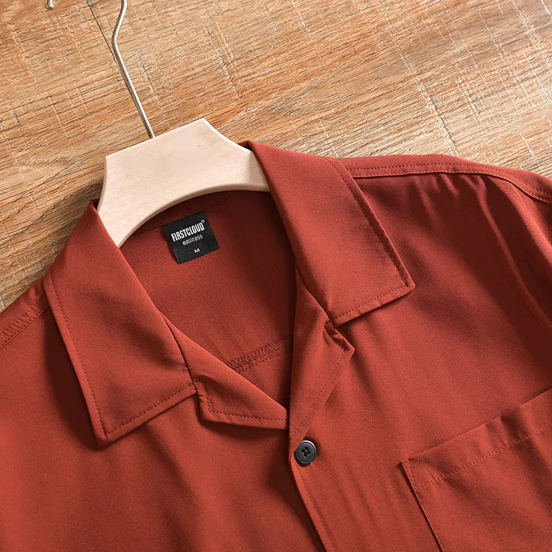 Men's lightweight pure cotton short sleeve shirt in loose fit cardigan style