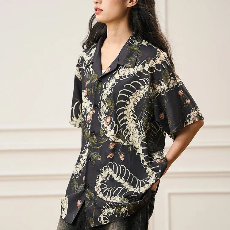 Short sleeve Cuban collar shirt with snake bone and floral pattern print in loose fit design