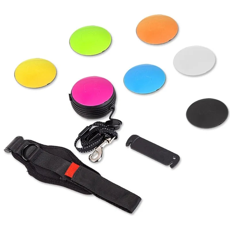 Automatic retractable dog leash showing pet holding hands design and 3 metre nylon cord