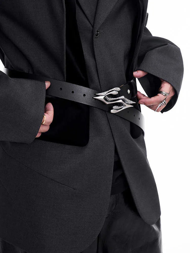 Black two-layer cowhide leather belt with metal letter buckle showing 110 cm length measurement