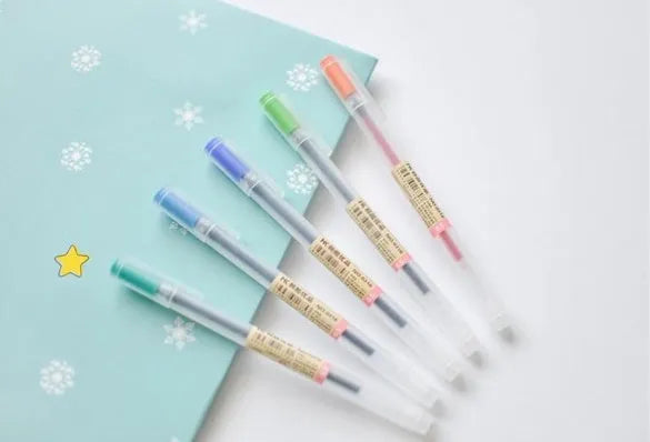 Muji Gel Pen 12-piece set showing black pens with 0.5mm fine nibs