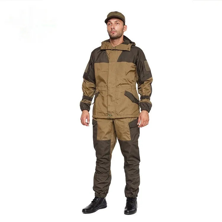 Men's tactical mountain battle suit in cotton blend fabric, featuring a jacket and trousers.