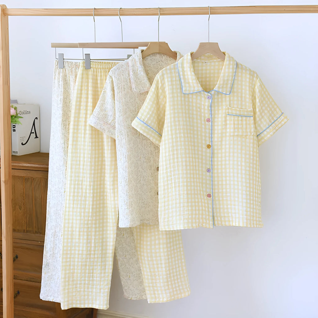 Washed cotton short-sleeve top and loose trousers casual set in yellow plaid design.