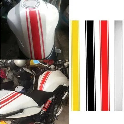 Motorcycle reflective pinstripe sticker in PET material measuring 50cm by 4.5cm for gas tank application
