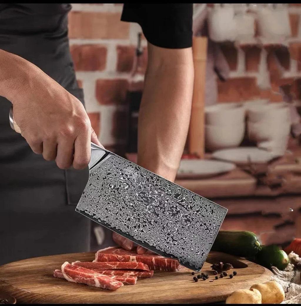 Damascus steel kitchen knife 8-piece set with V gold core and visible 67-layer patterning