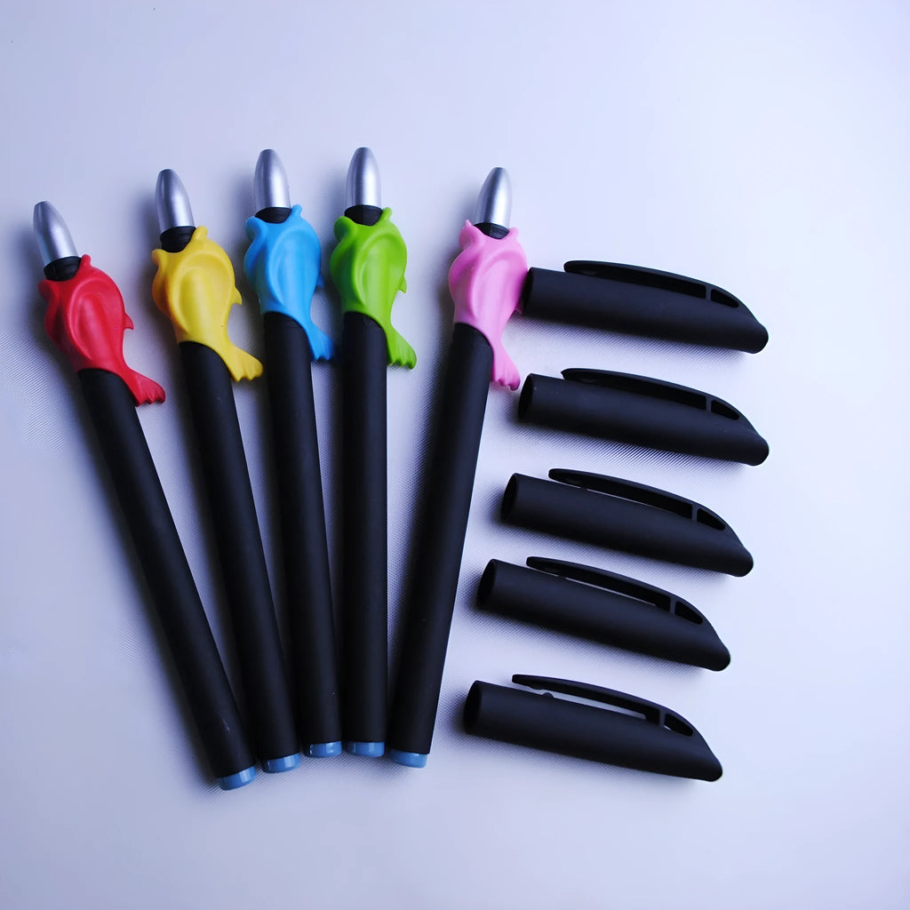 Automatic fading ink pen set with 0.5mm tip, blue refills and pen holder