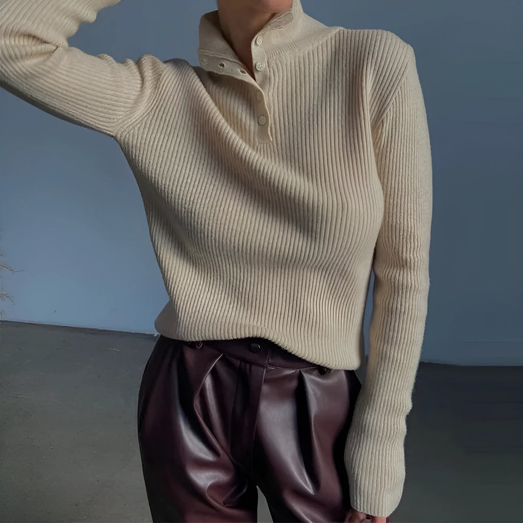 Retro style slim fit half turtleneck pullover sweater with a single-breasted placket.