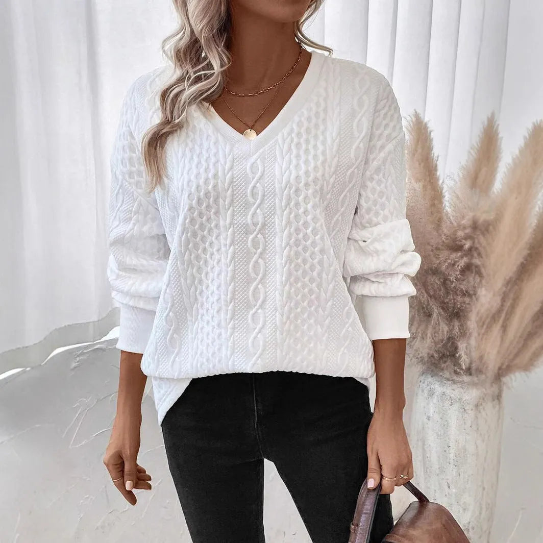 Milky white Japanese Korean casual T-shirt with loose fit and 3D pattern design