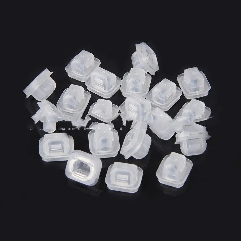 BMW interior trim panel clips with 17.3mm x 15.2mm dimensions for E39 E38 models