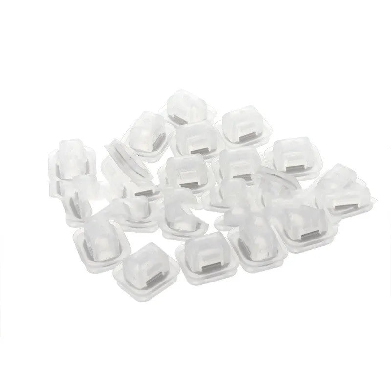 BMW interior trim panel clips with 17.3mm x 15.2mm dimensions for E39 E38 models