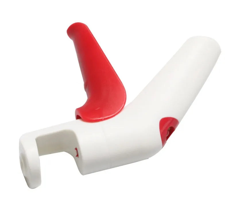 Manual cherry kernel remover kitchen gadget with stainless steel pitting mechanism