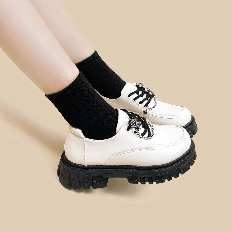 Women's preppy JK style loafers with cross strap and round toe in Duke Asterism colour