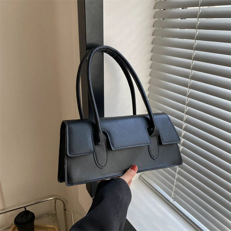 Women's small horizontal square shoulder bag in PU leather with stitching details