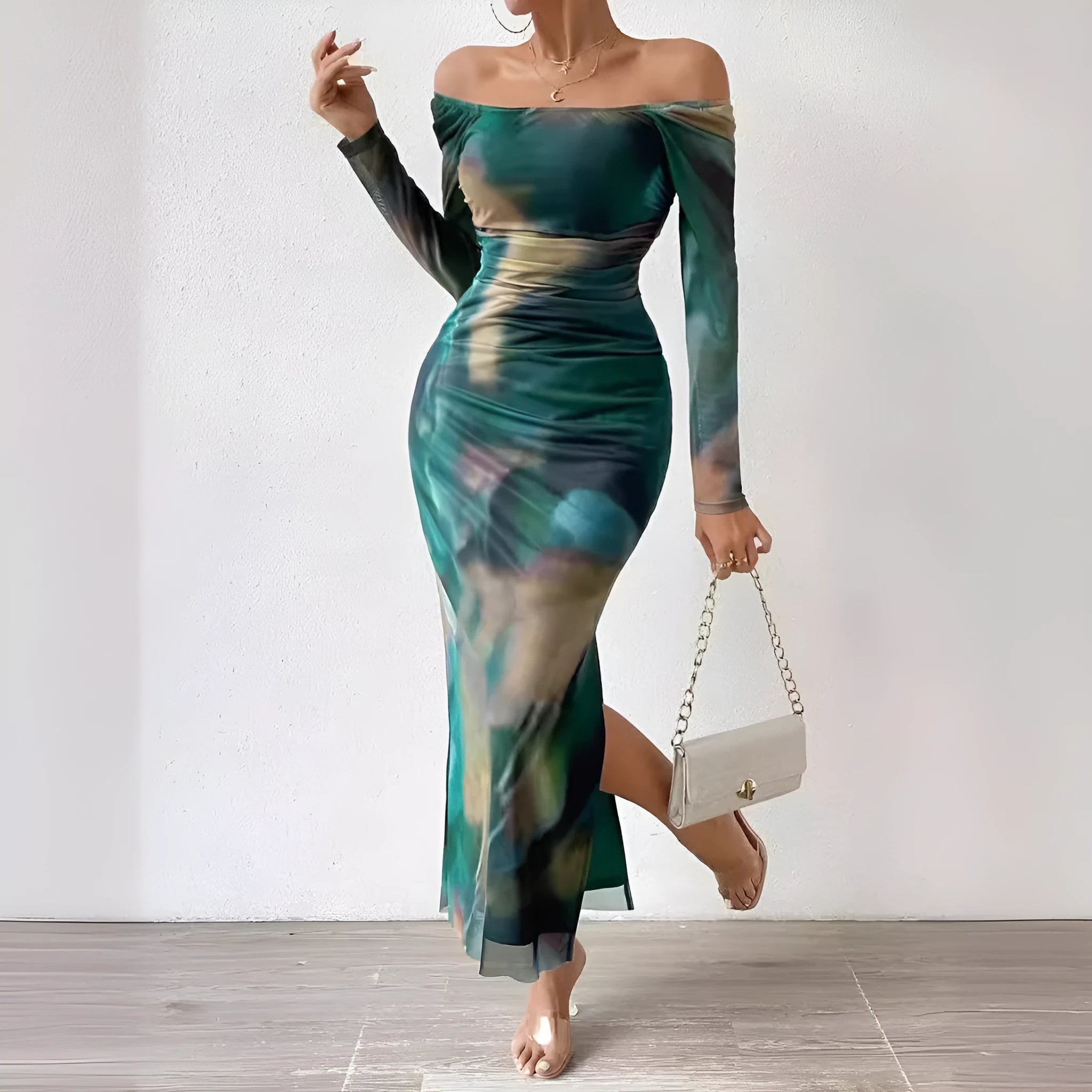 Women's printed pleated fishtail dress with square collar in gradient colour mesh fabric