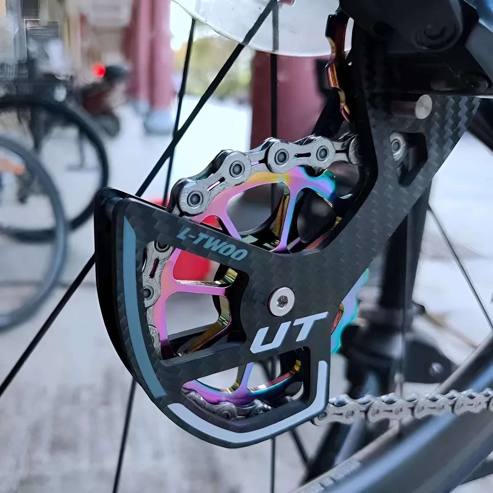 LTWOO 105 bicycle rear derailleur jockey pulley wheels with 13T and 18T teeth.