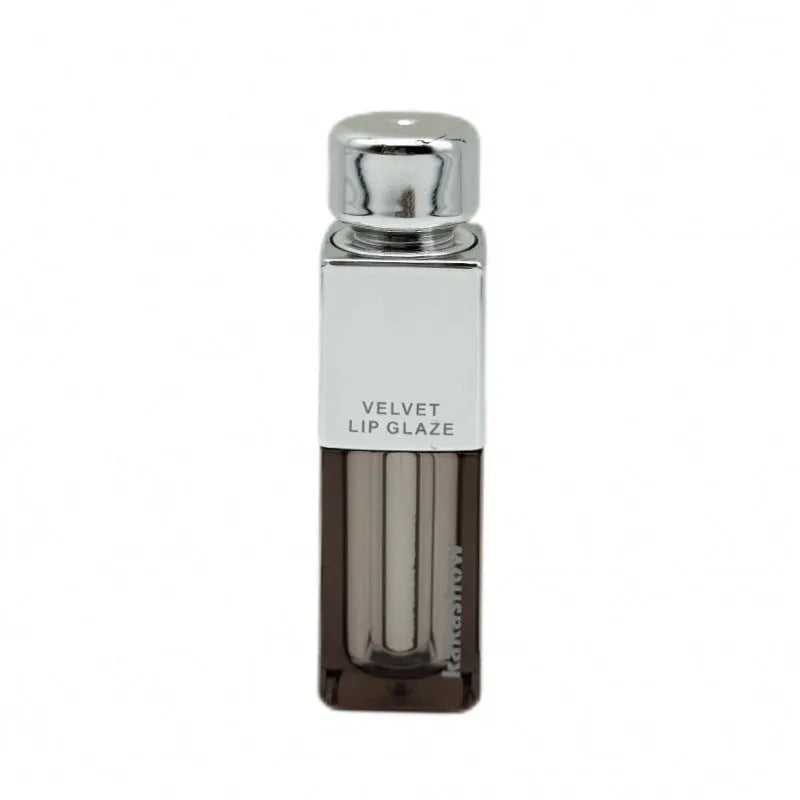 Kakashow matte soft mist velvet lipstick bullet in 1.8g size showing colour range