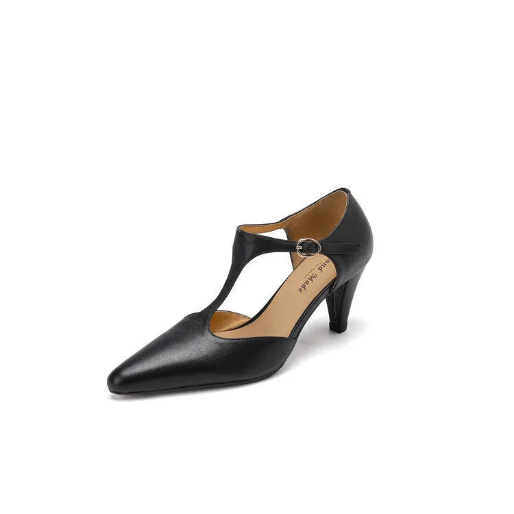 Women's brown retro T-strap closed-toe sandals with block heels and buckle fastening