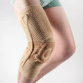 Adult sports knee pads in black and blue colour, sizes S M L XL for basketball and running protection