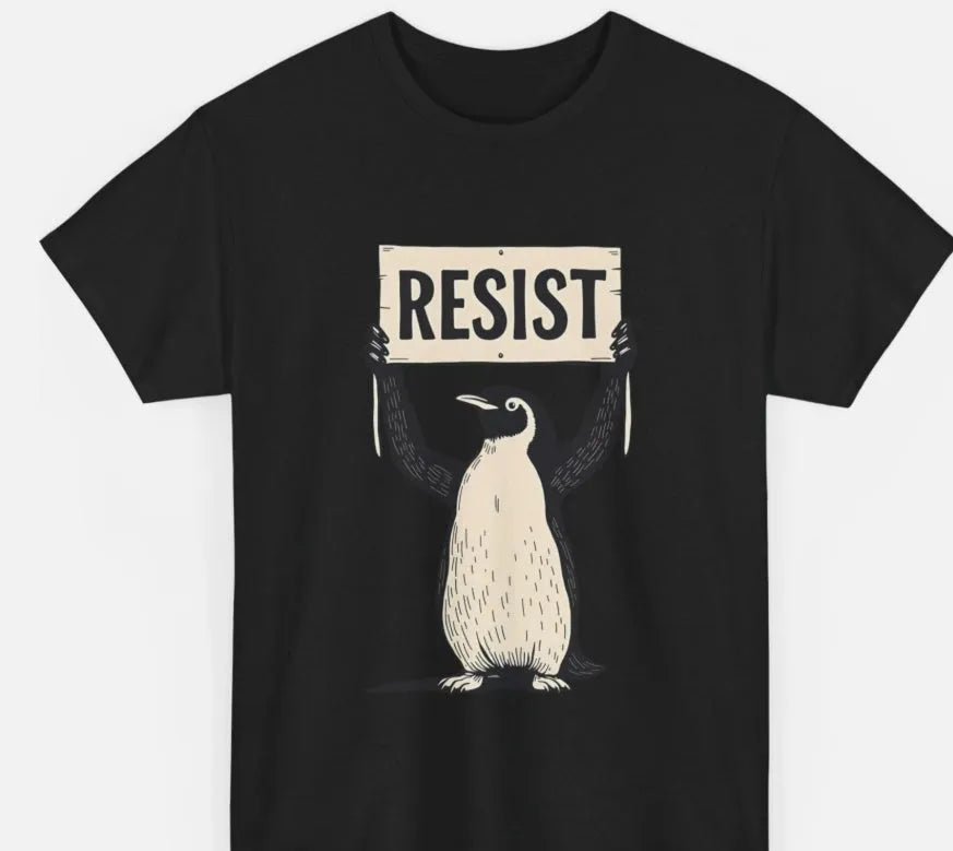 Straight-cut loose fit cotton summer T-shirt in black, short sleeves round neck