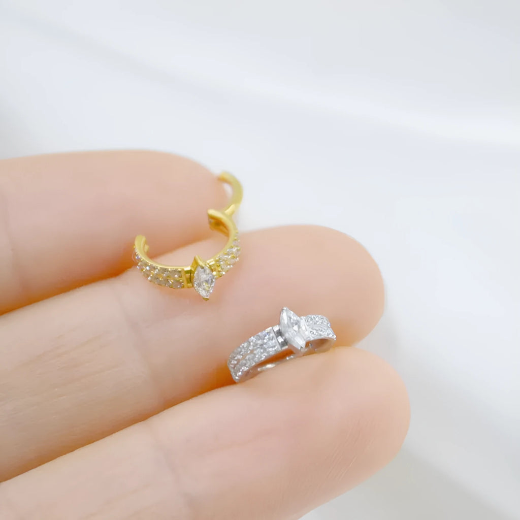 Titanium steel heart earrings with zircon stones in silver or gold colour measuring 1.2x8mm