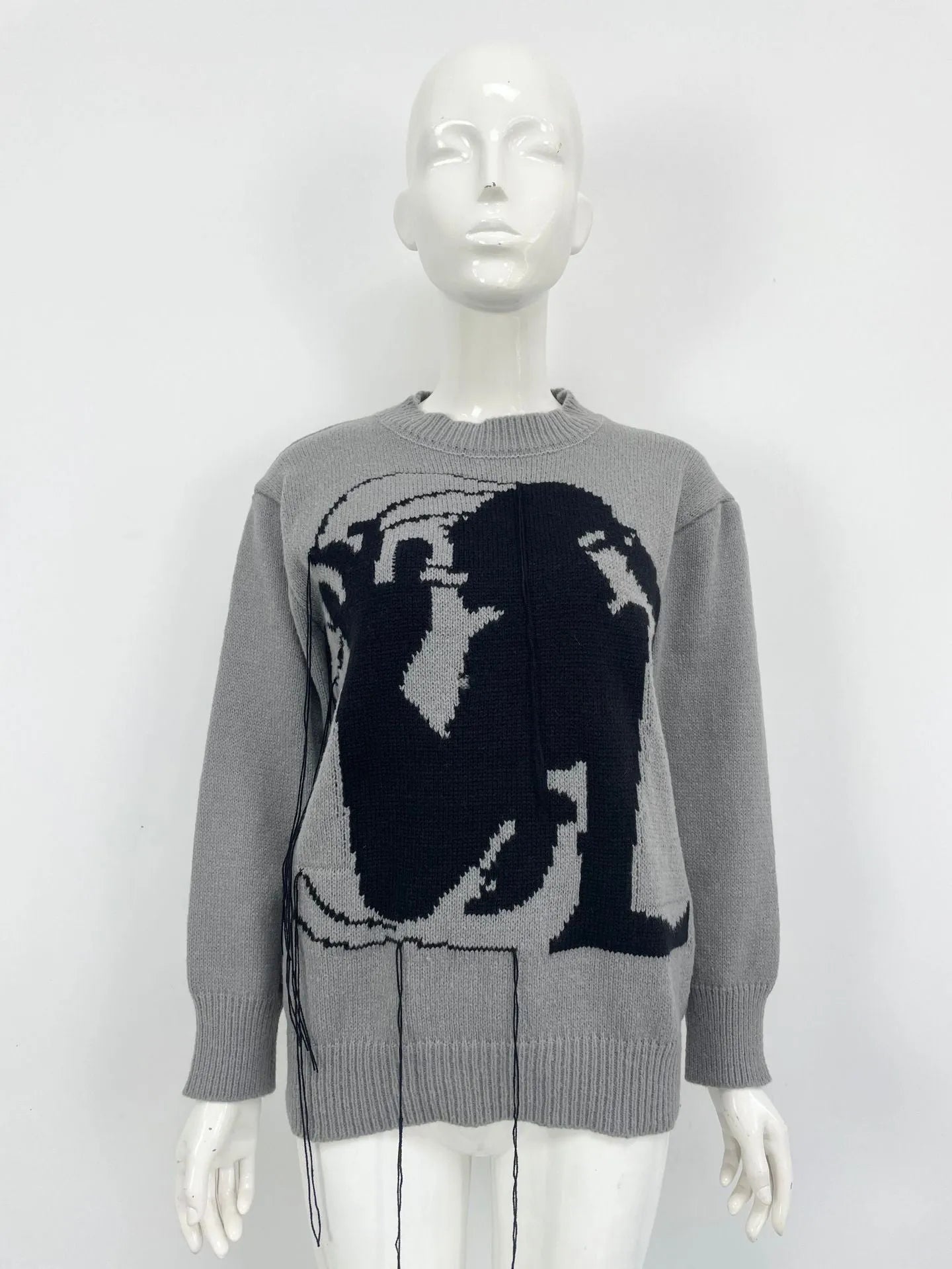 Women's loose fit alpaca wool sweater with abstract tassel design in grey colour