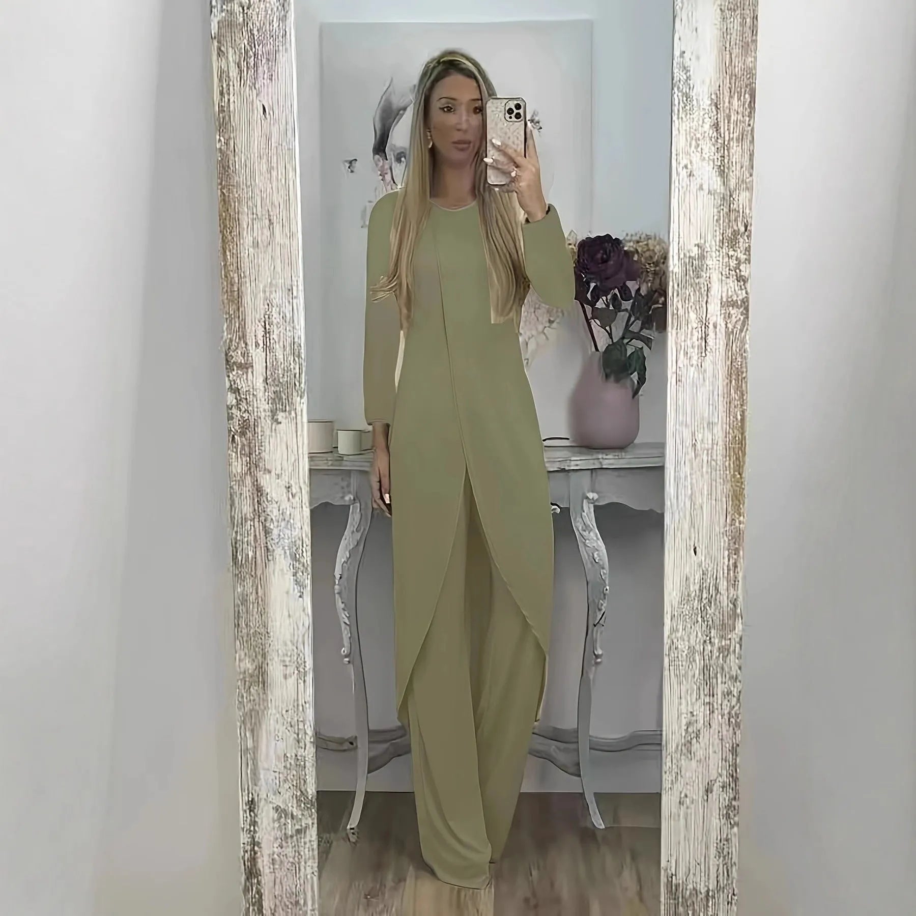 Casual long sleeve top and loose trousers two-piece lounge set in khaki colour