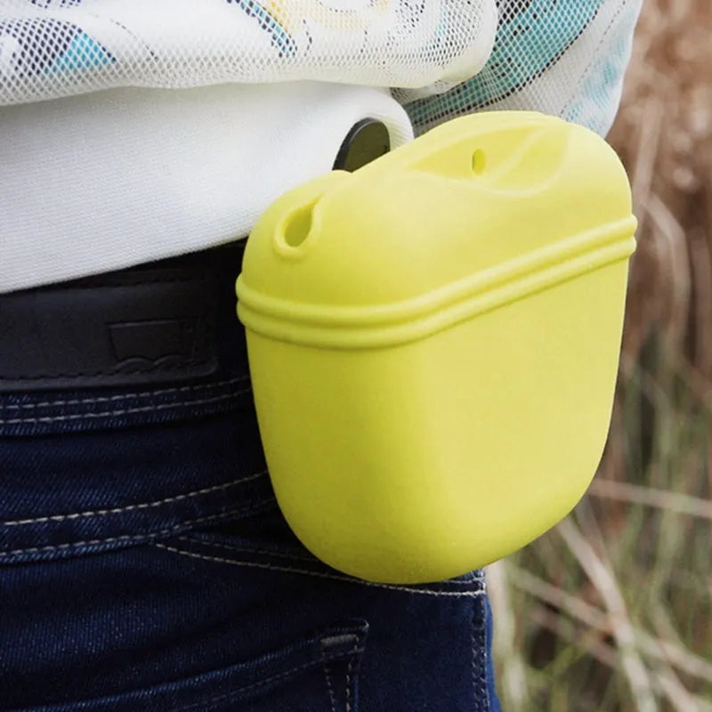 Silicone dog treat training waist bag with clip and magnetic closure in assorted colours