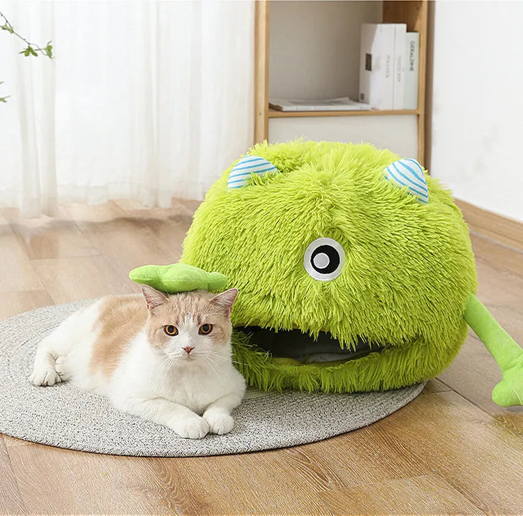 Soft grey plush round cat bed with a non-slip base, shown in small, medium, and large sizes.
