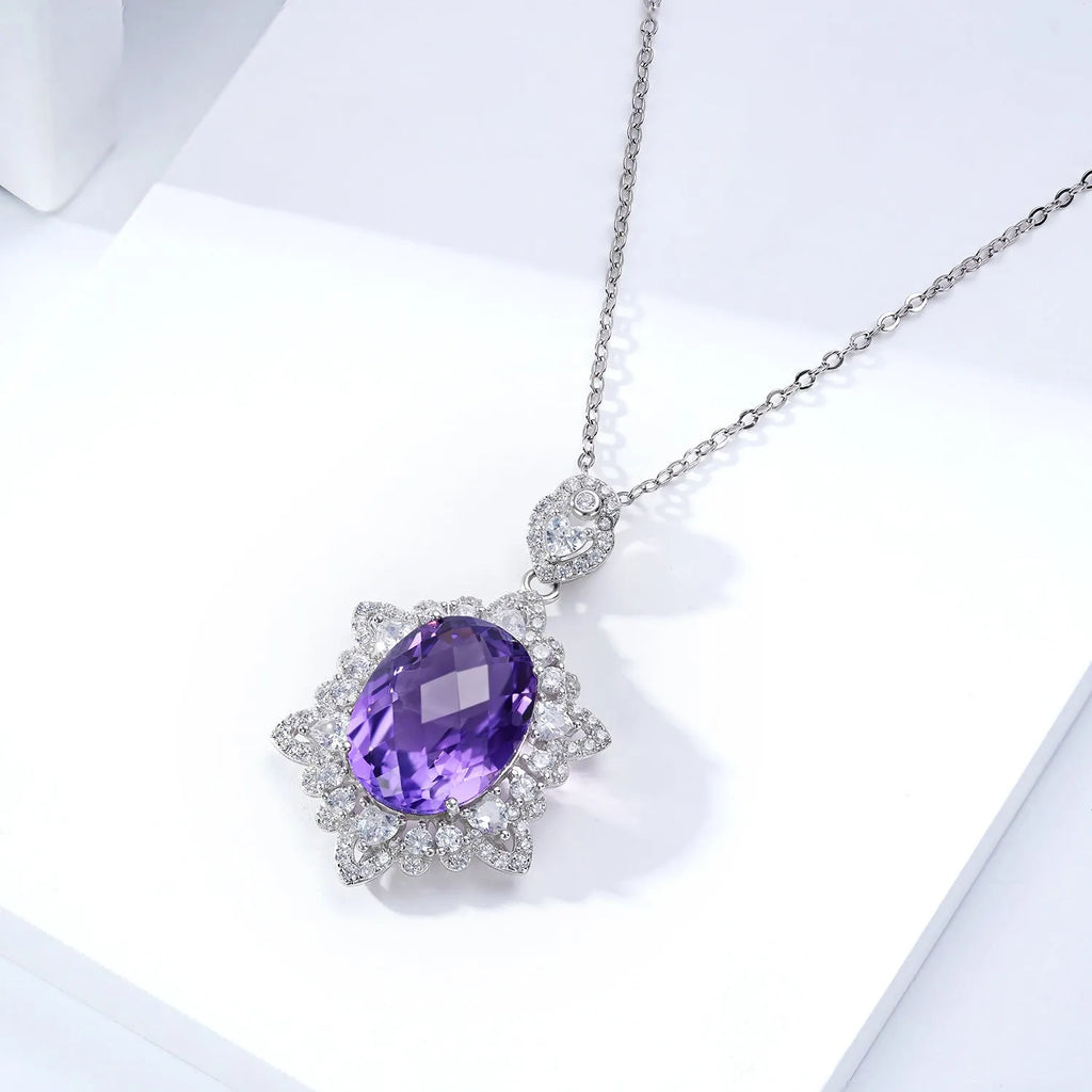 Natural amethyst necklace in 925 silver with geometric pendant and adjustable chain