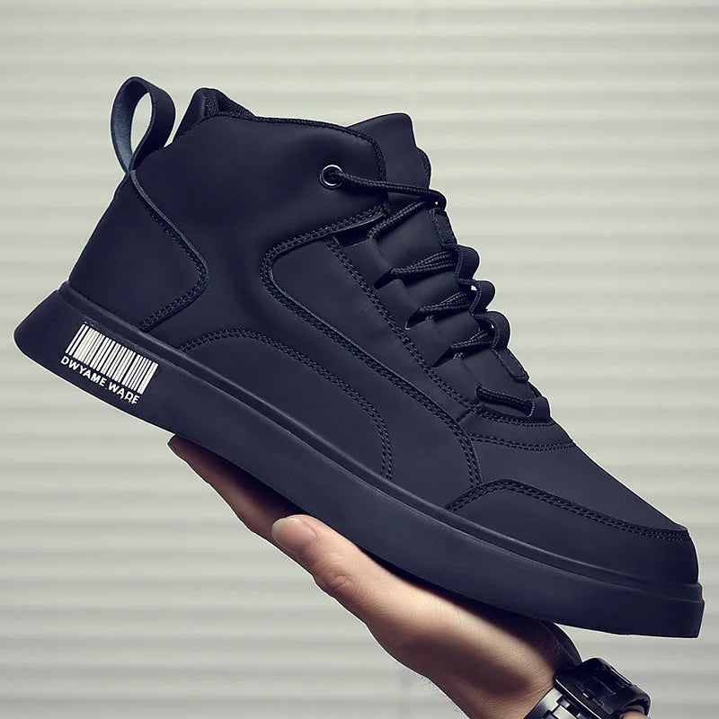 Men's white mid-top casual sports shoes with lace-up front and round toe.