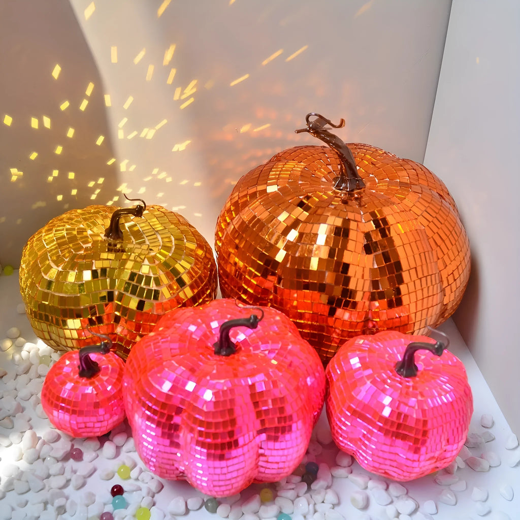 Chinese style glass Halloween pumpkin ornament in bionic design with embroidered glass construction